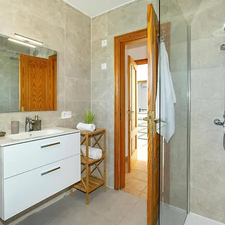 Villa Hort De Siller By
