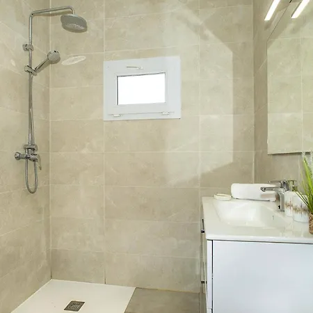 Hort De Siller By Villa *