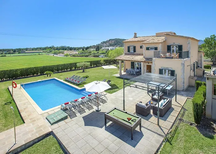 Villa Hort De Siller By