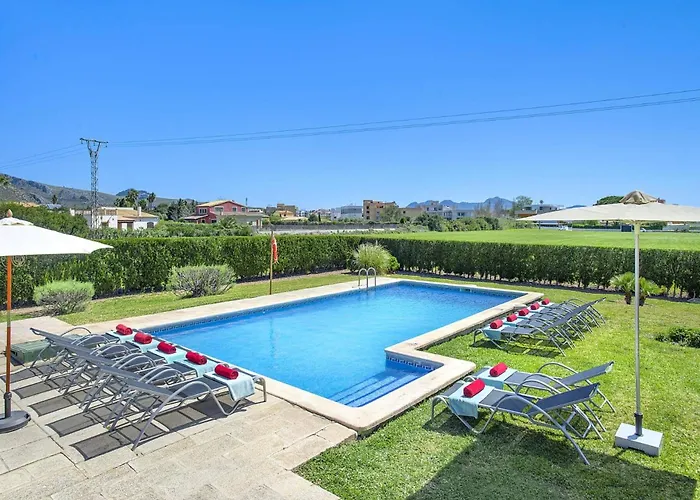 Hort De Siller By Villa *